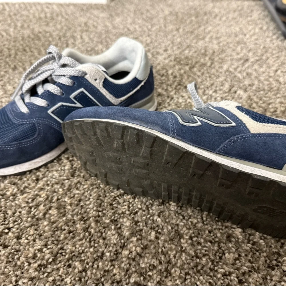 New Balance Blue and White Classic 574 Sneakers women’s size 6.5 - Picture 2 of 5